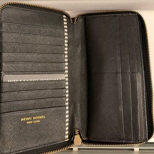 Henri Bendel Wallet